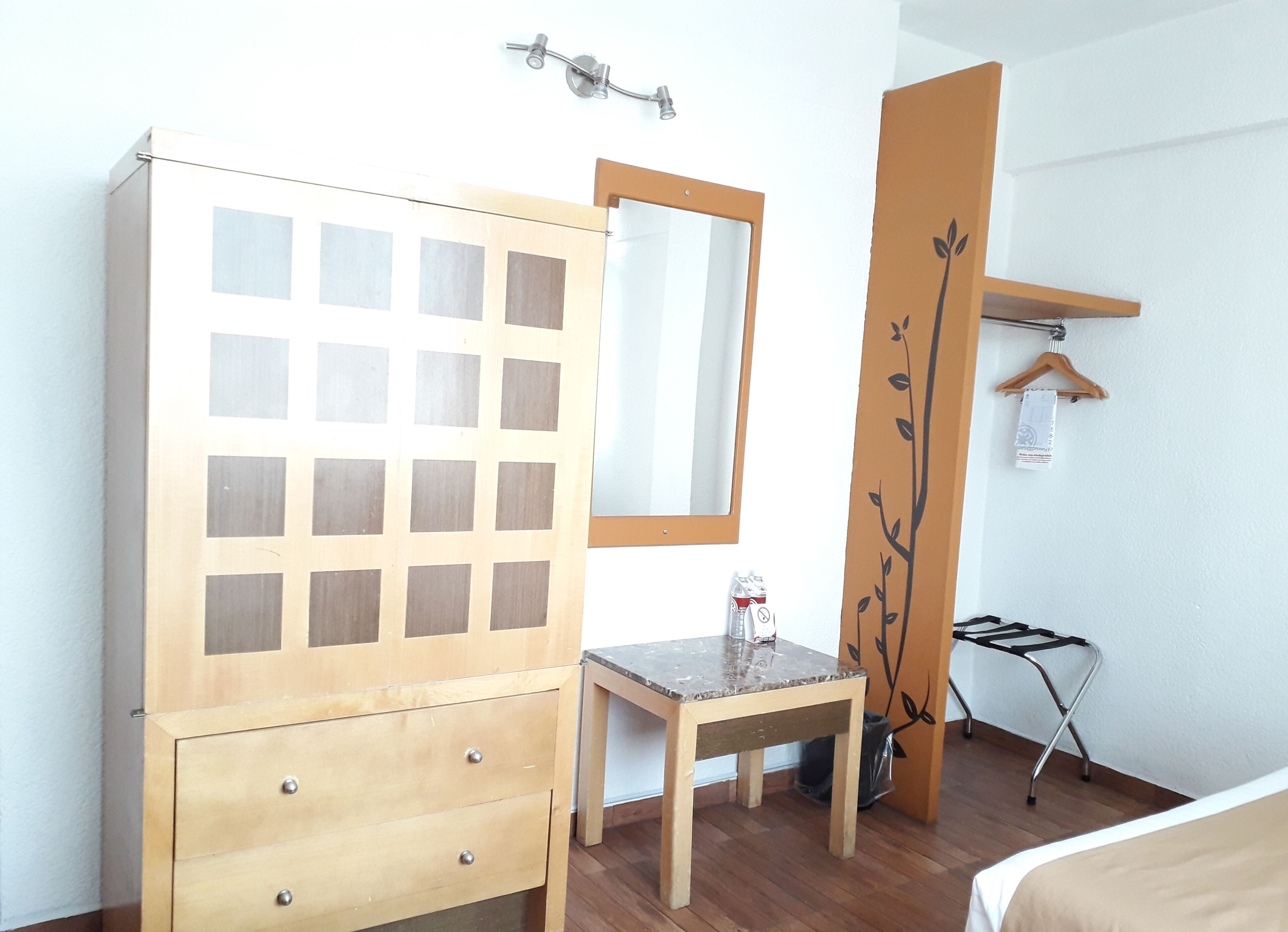 Photo - Hotel Napoles