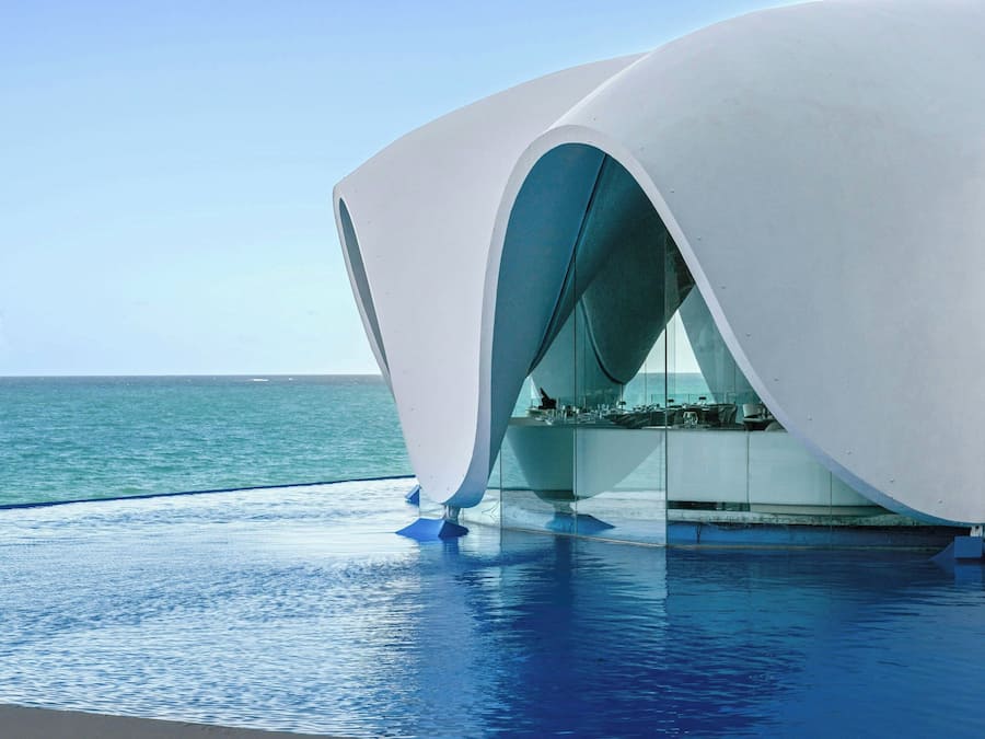 7 restaurants, spécialités Cuisine à base de sushi