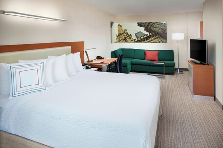 Springhill Suites by Marriott Chicago Downtown River North - Image 45