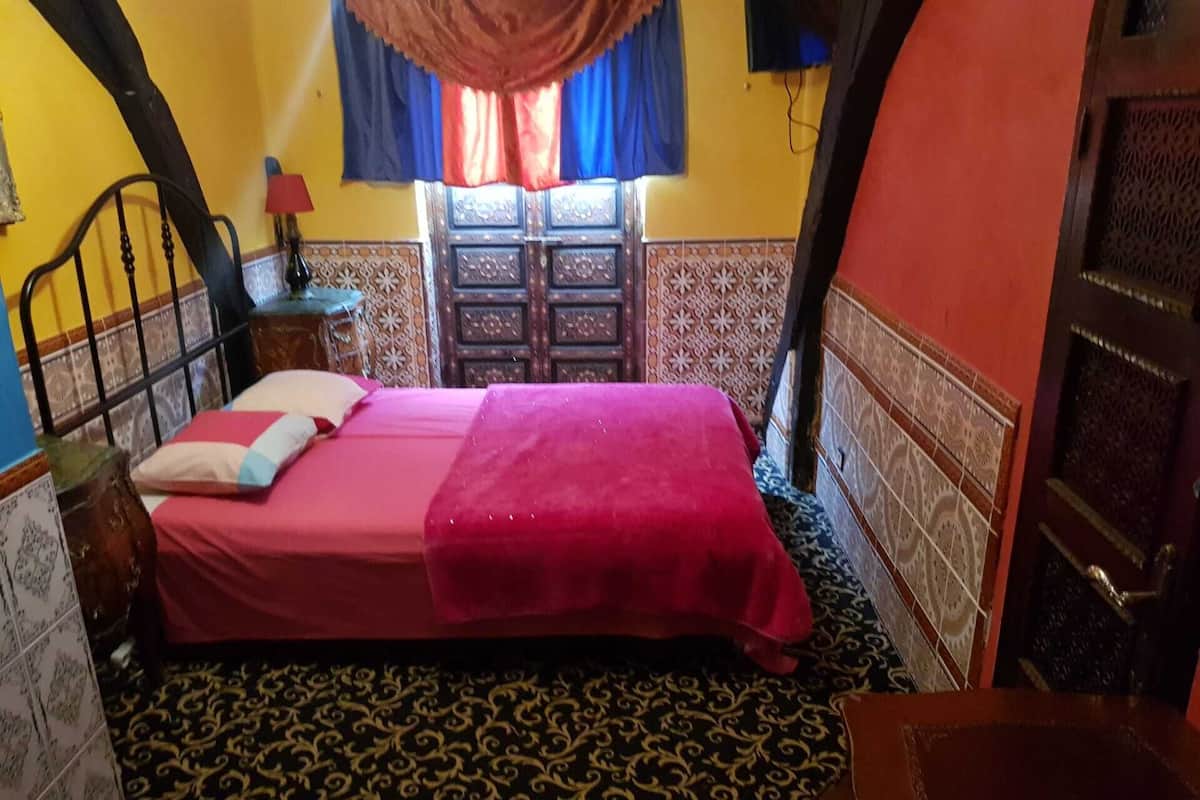 Eenpersoonskamer | Een kluis op de kamer, gratis babybedden, gratis wifi, beddengoed