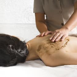 Couples treatment rooms, sauna, hot tub, steam room, body treatments