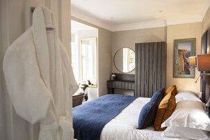 Kamar Double Superior | Meja kerja, setrika/meja setrika, Wi-Fi gratis, dan seprai linen