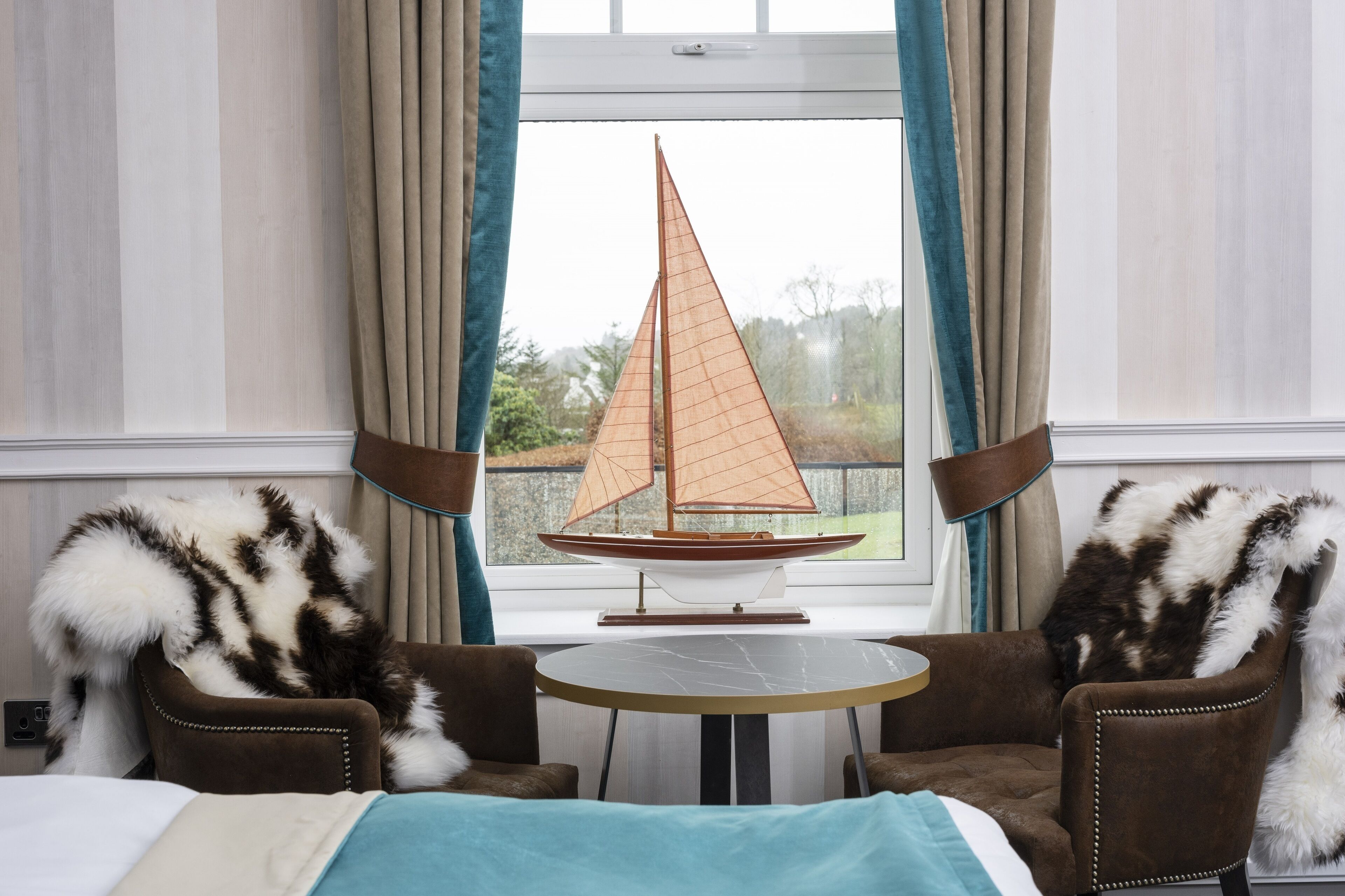 deluxe double room | desk, iron/ironing board, free wifi, bed sheets