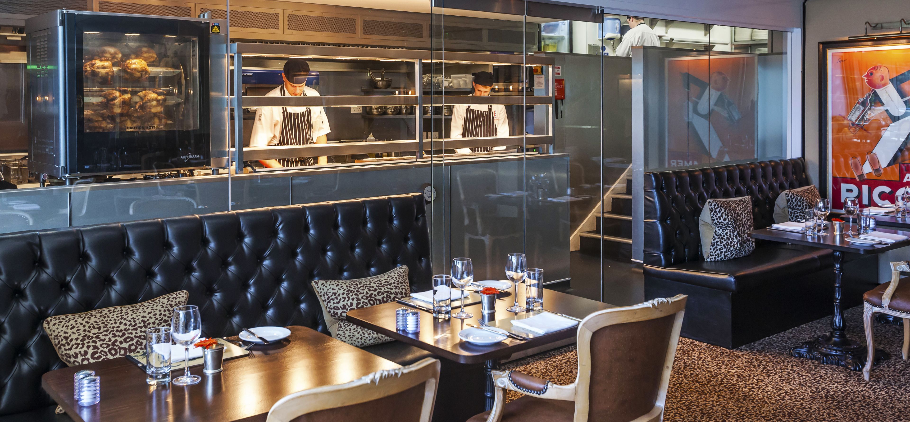 breakfast, lunch, dinner served; international cuisine