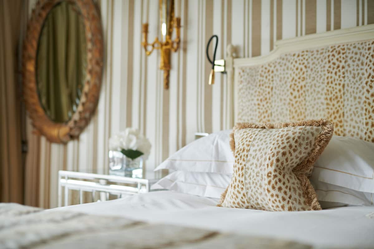 superior room, 1 double bed, sea view | egyptian cotton sheets, premium bedding, memory-foam beds, in-room safe