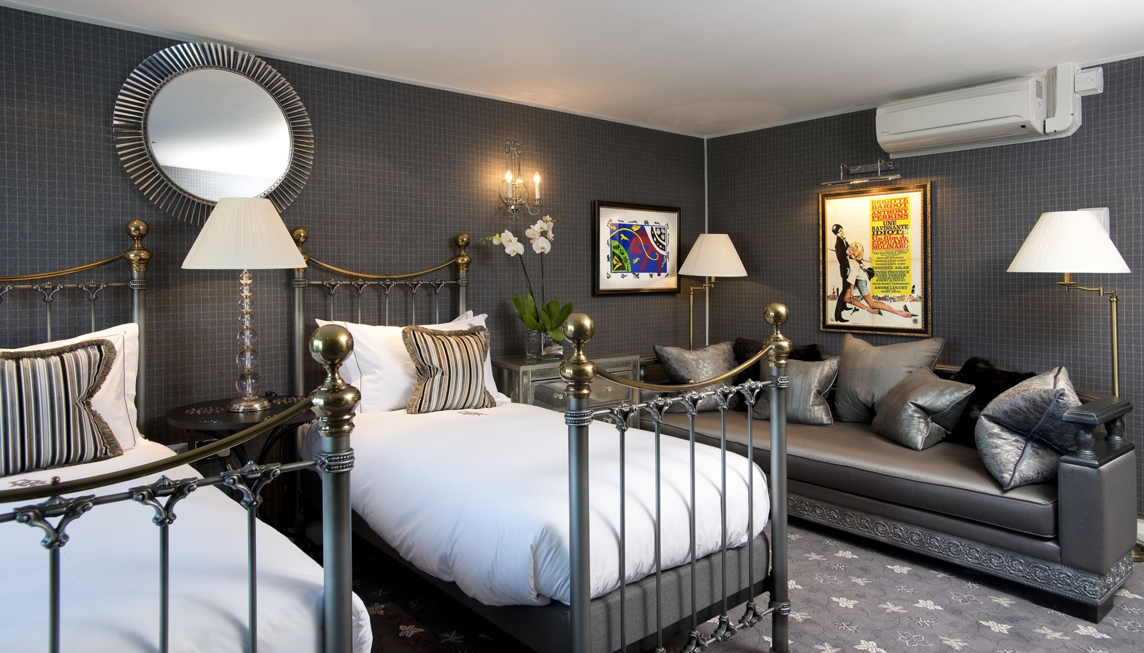 superior room, 1 king bed, harbour view | egyptian cotton sheets, premium bedding, memory-foam beds, in-room safe