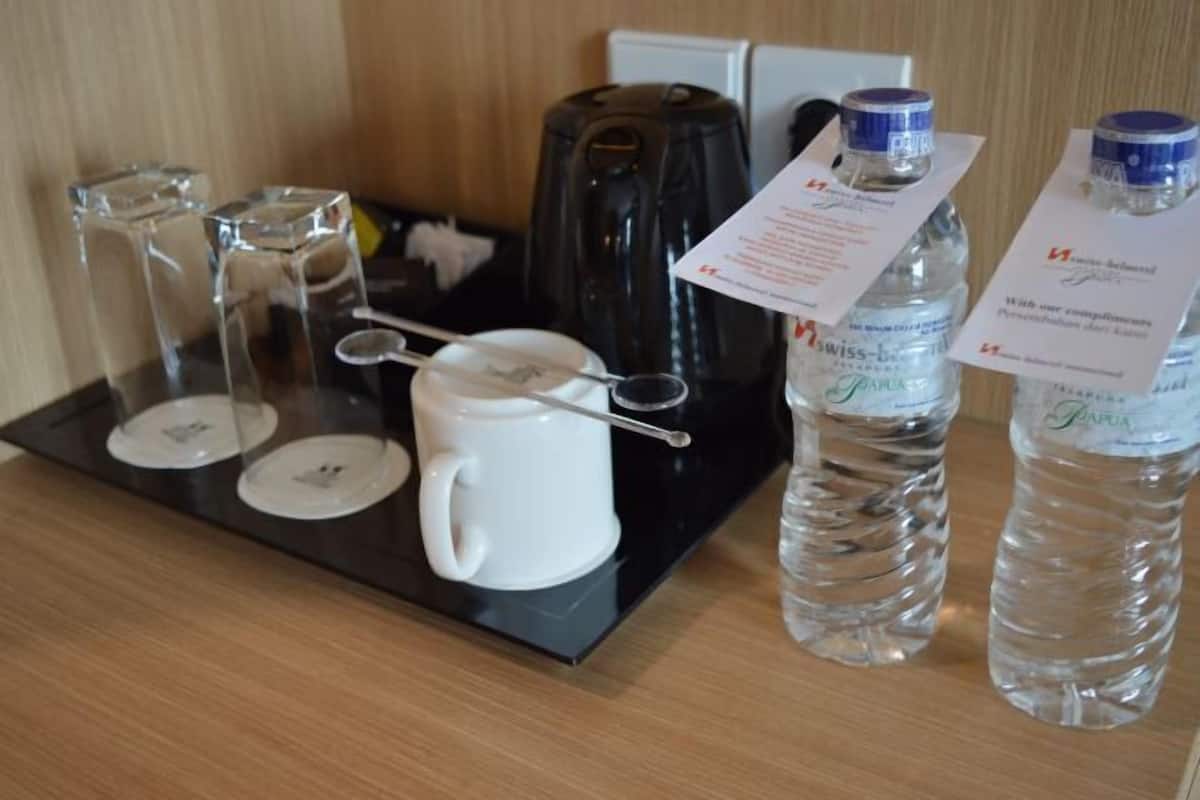Kaffee und/oder Kaffeemaschine