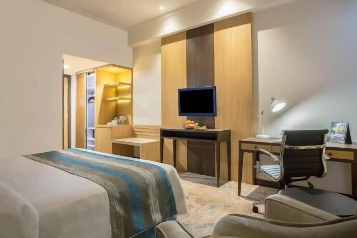 Memory-foam beds, minibar, in-room safe, individually furnished