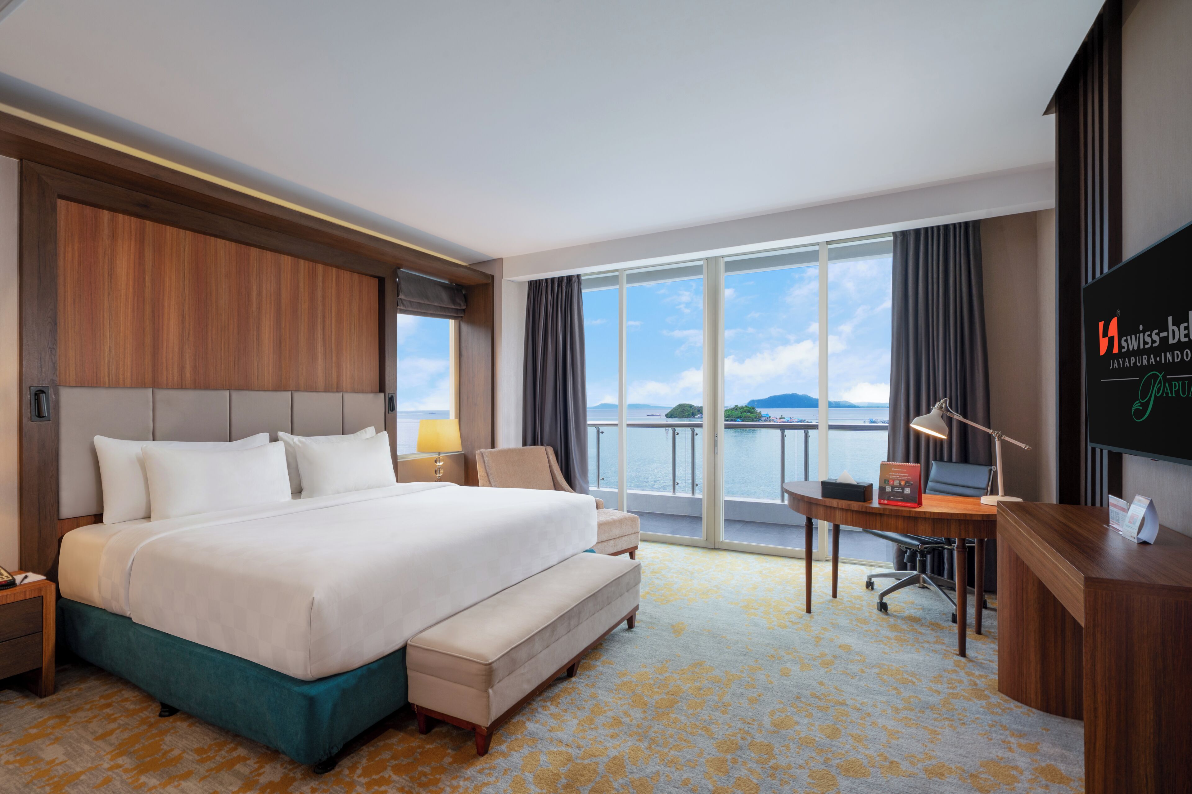 Presidential-Suite | Betten mit Memory-Foam-Matratzen, Minibar, Zimmersafe
