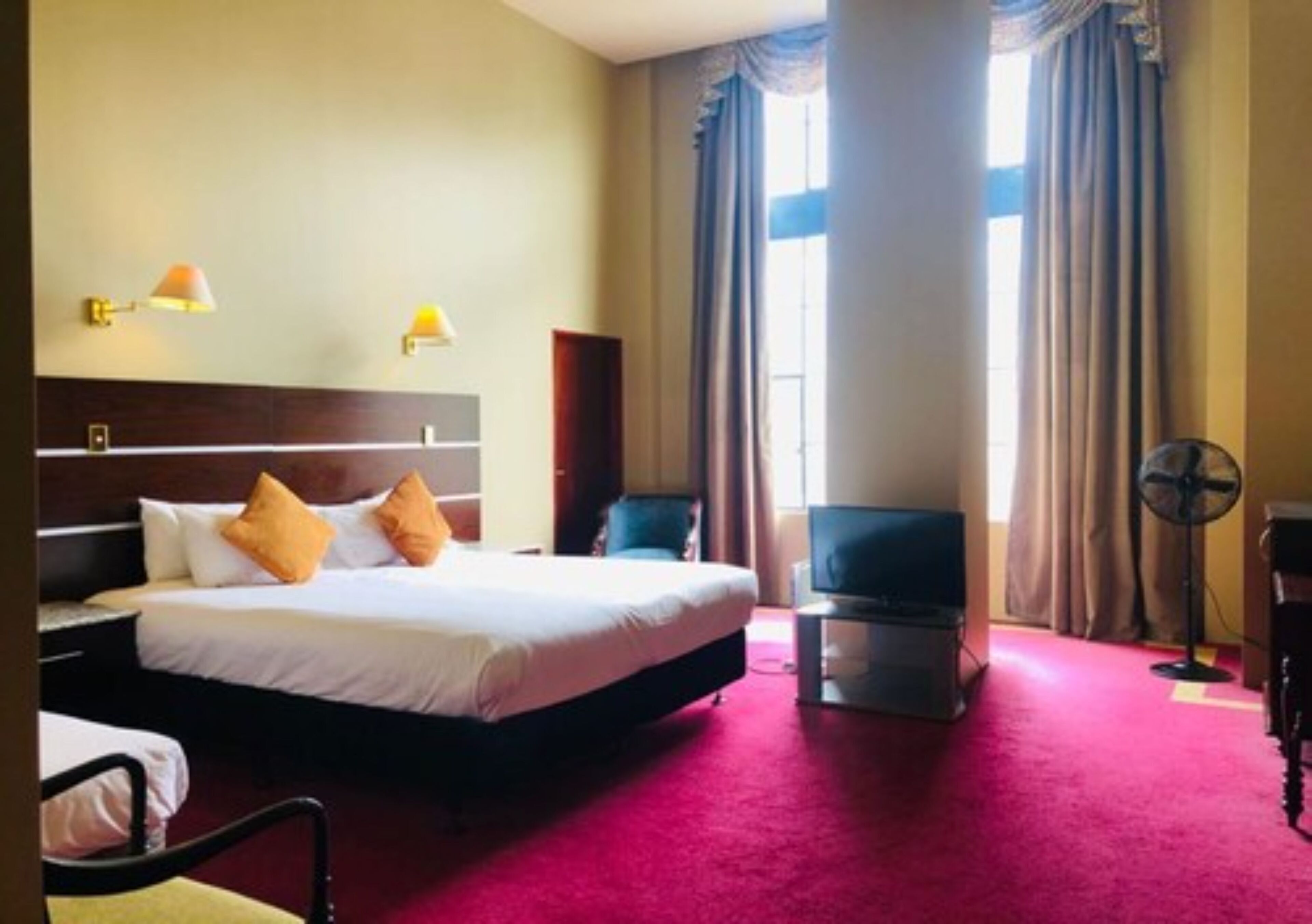 superior twin room | 1 bedroom, desk, iron/ironing board, cots/infant beds