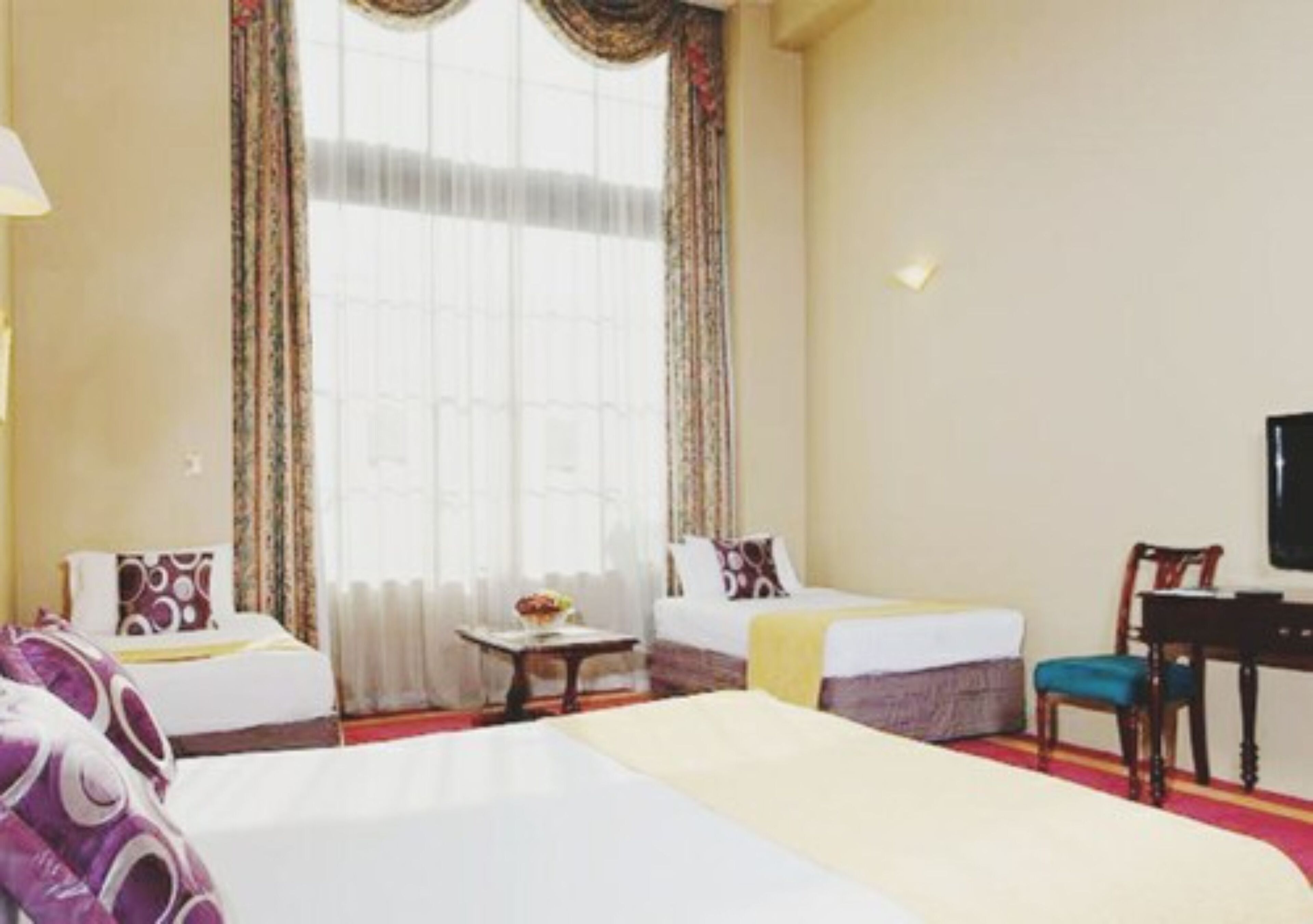 superior studio suite | 1 bedroom, desk, iron/ironing board, cots/infant beds