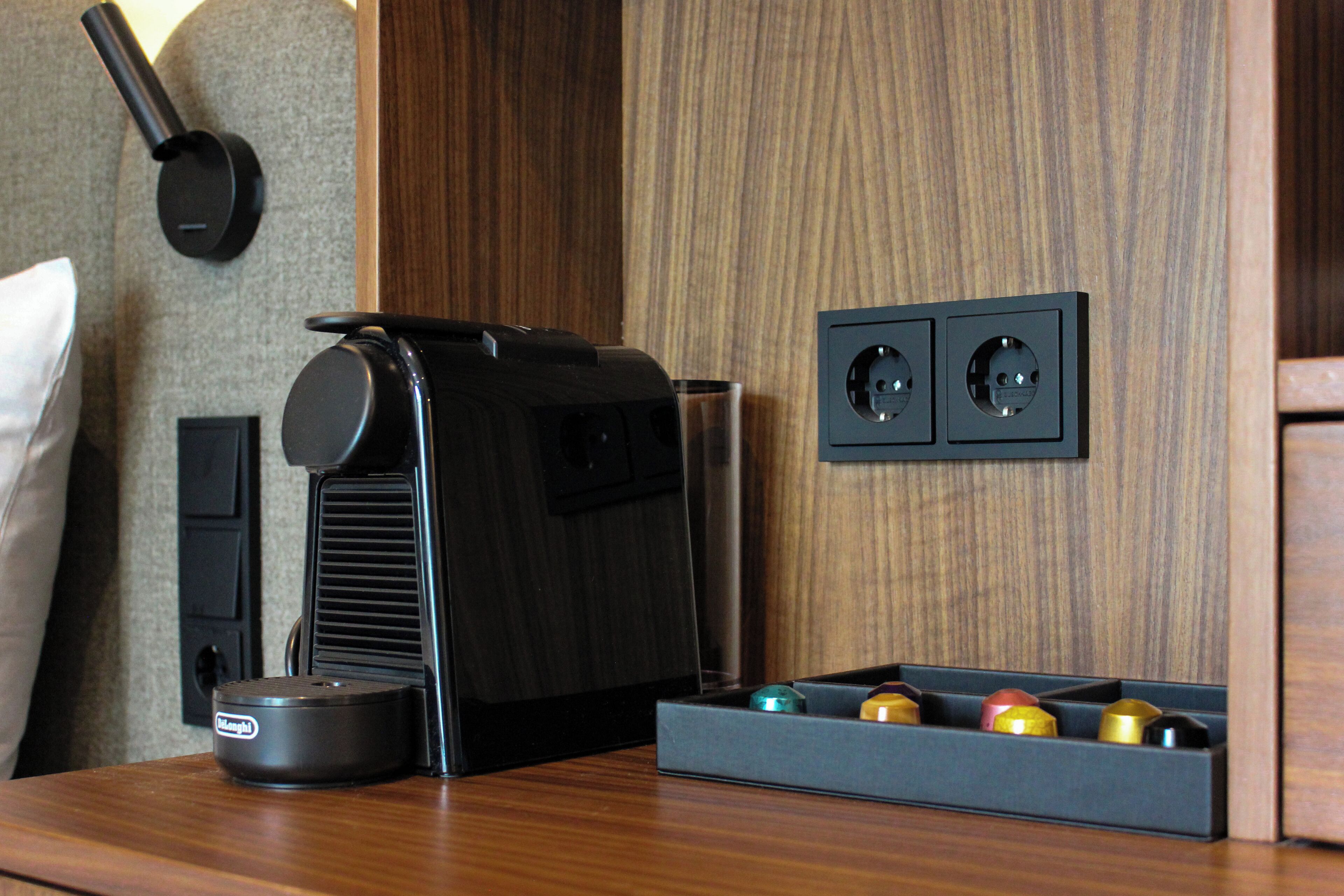 hideaway cocoon | coffee and/or coffee maker