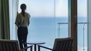 미분류 이미지, 4/103장, 버튼