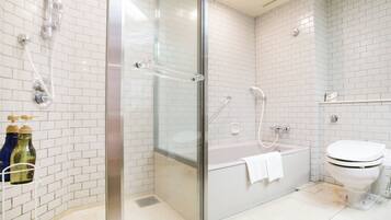 Twin Room A, Mt.Fuji & Enoshima View | Terrace/patio