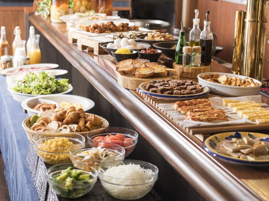 Café da manhã com buffet todos os dias (JPY 1430 por pessoa)