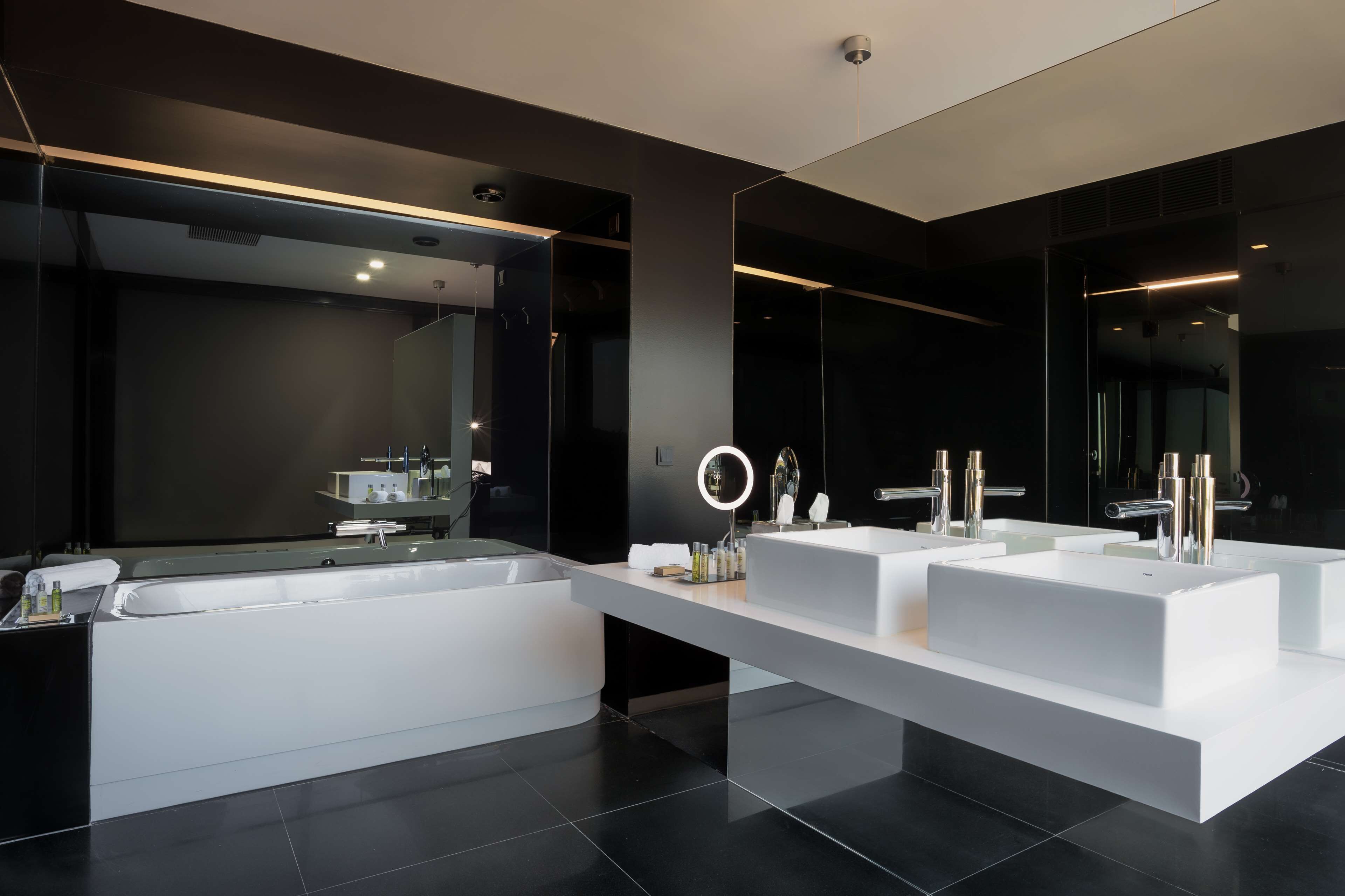 junior suite with terrace | premium bedding, minibar, in-room safe, desk