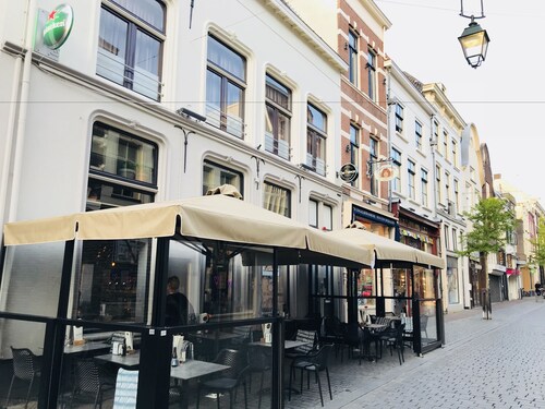 Hotel & Hostel de Prince