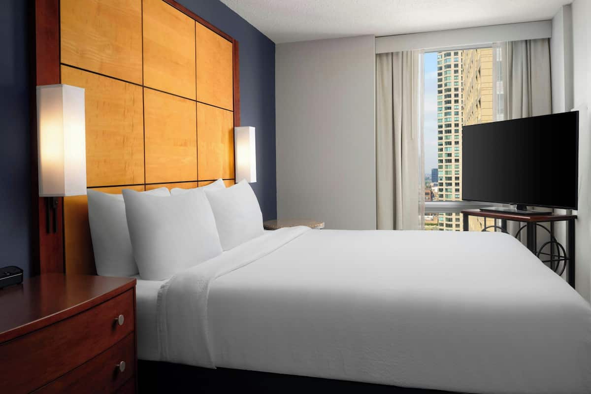 Premium bedding, desk, blackout curtains, iron/ironing board
