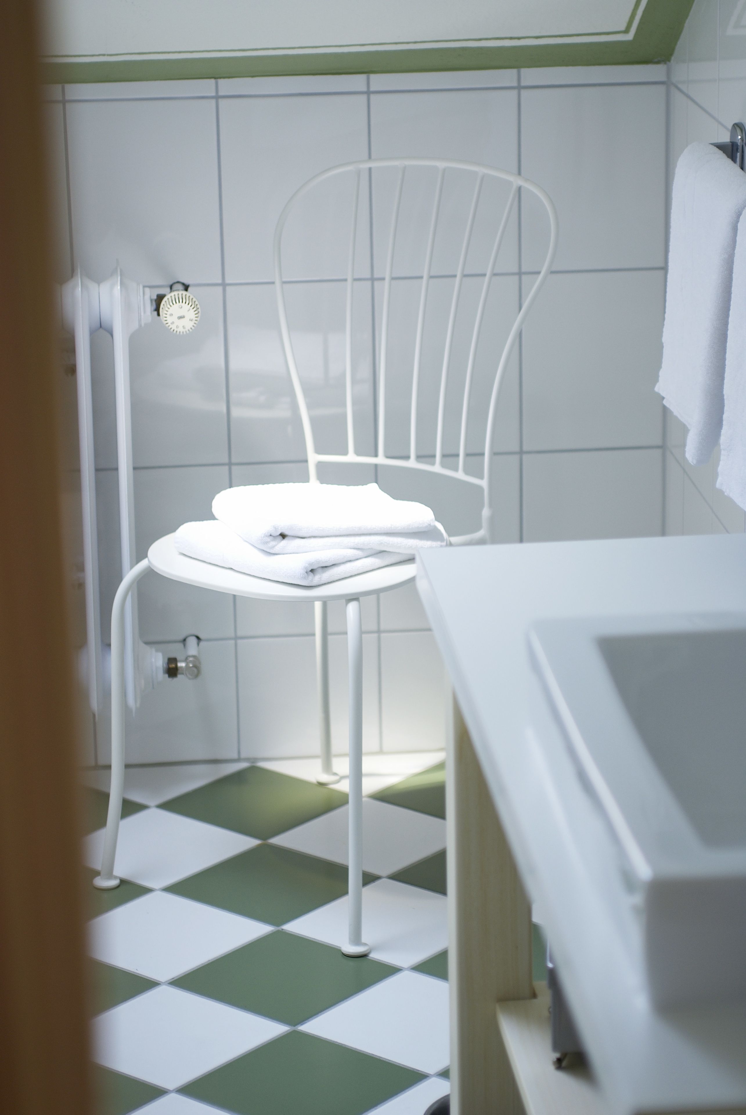 comfort double room, 1 king bed | bathroom | hair dryer, bathrobes, towels