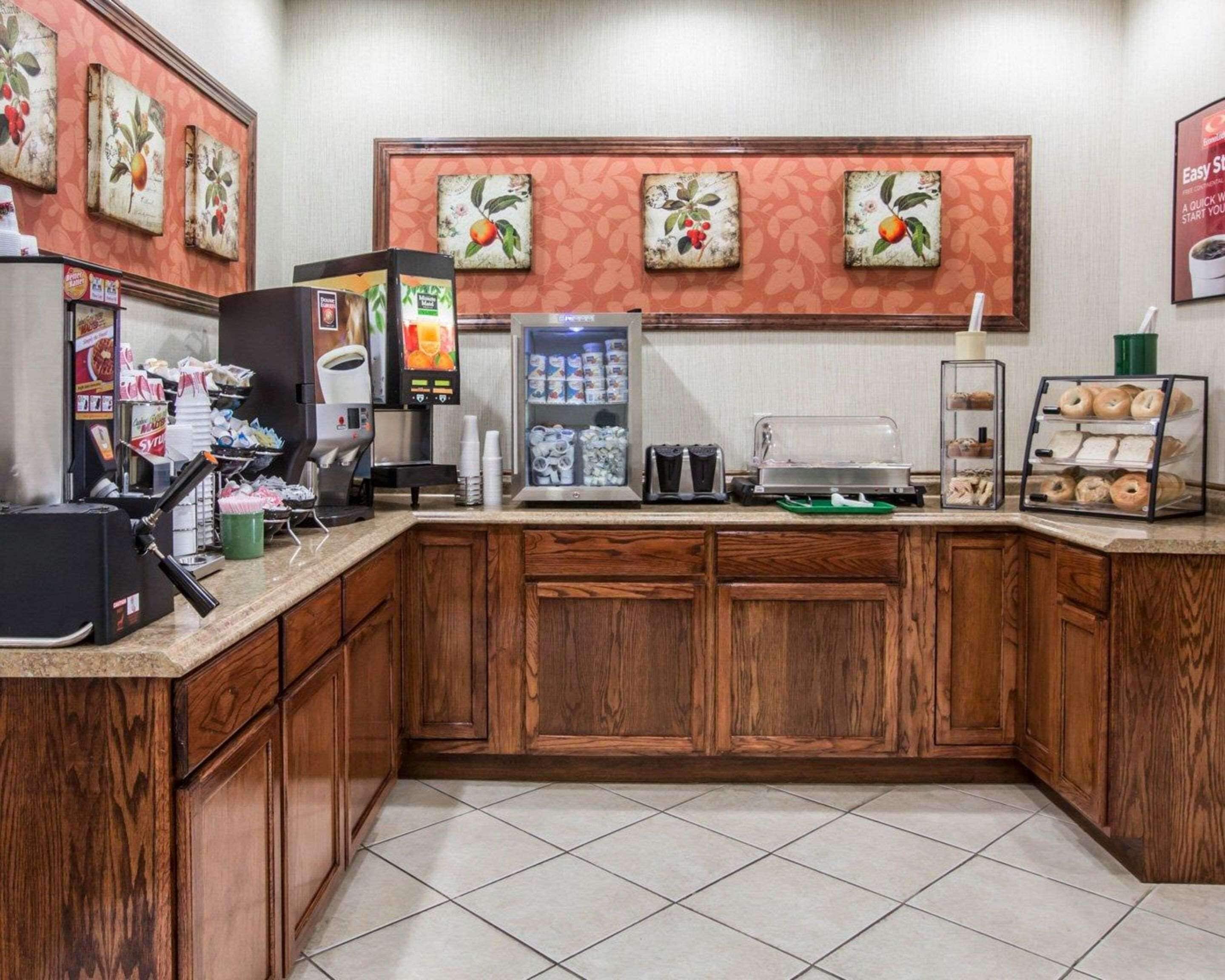 Desayuno continental incluido todos los días 