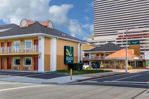 Exterior - Quality Inn Flamingo (Atlantic City)