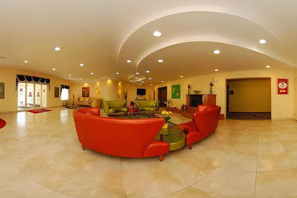 Quality Suites Stratford