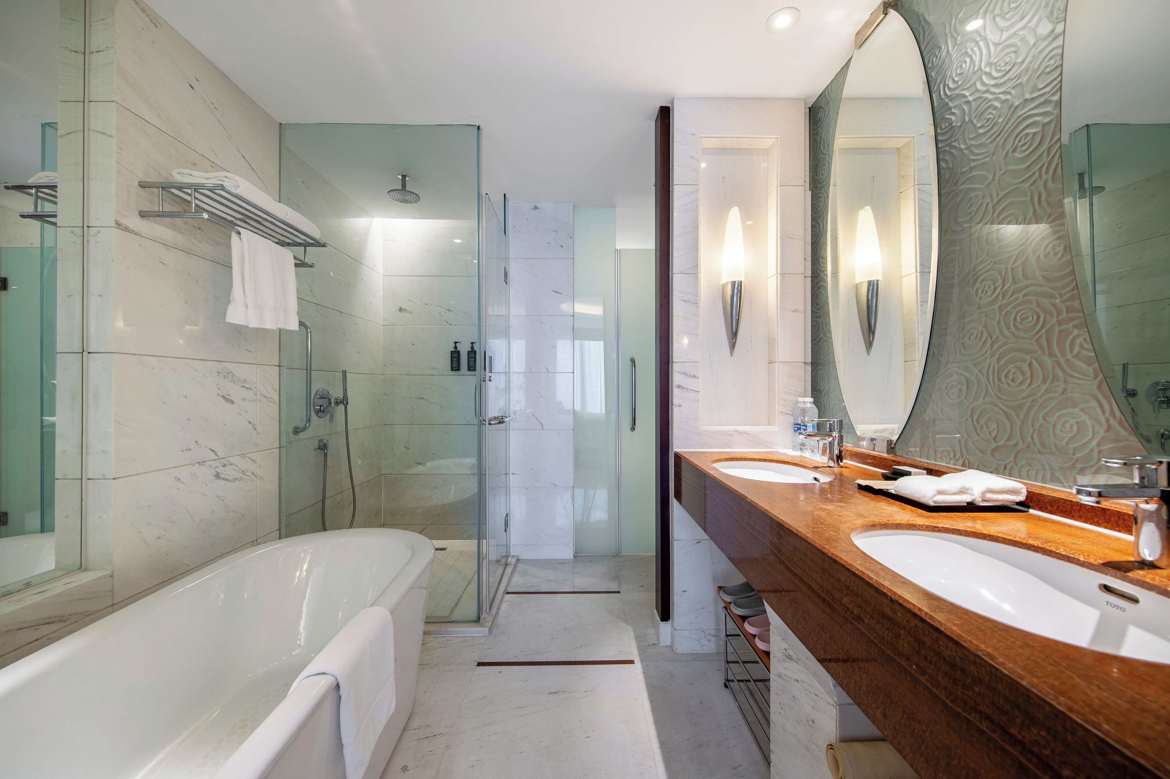 premium bedding, select comfort beds, minibar, in-room safe