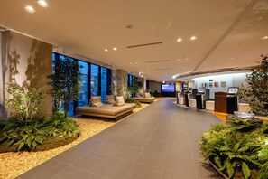 Reception - Hotel Gracery Sapporo (Sapporo)