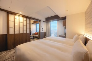 华丽双床房, 无烟房, 可进入俱乐部酒廊 (Renovated in 2026/ 30 sqm) | 羽绒被、记忆海绵床垫、遮光窗帘、免费 WiFi