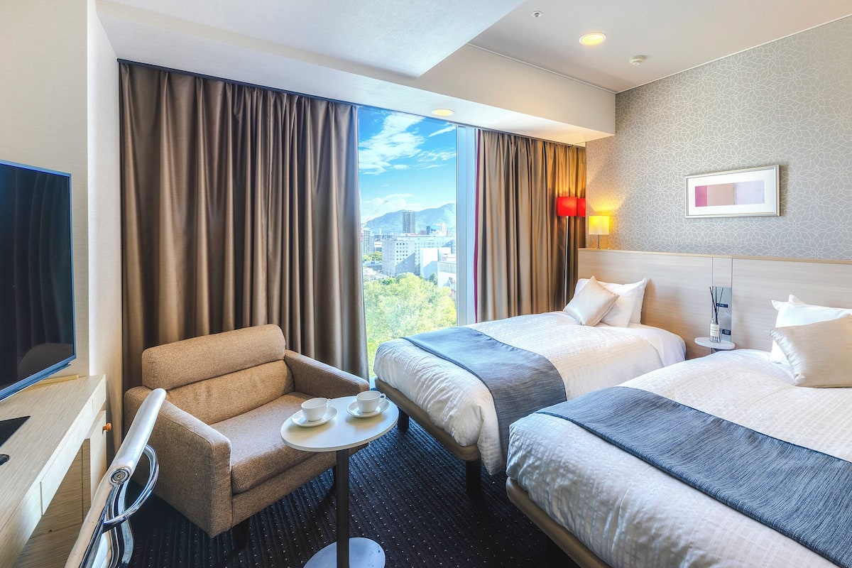 Cubrecamas, colchones con efecto memoria y cortinas blackout