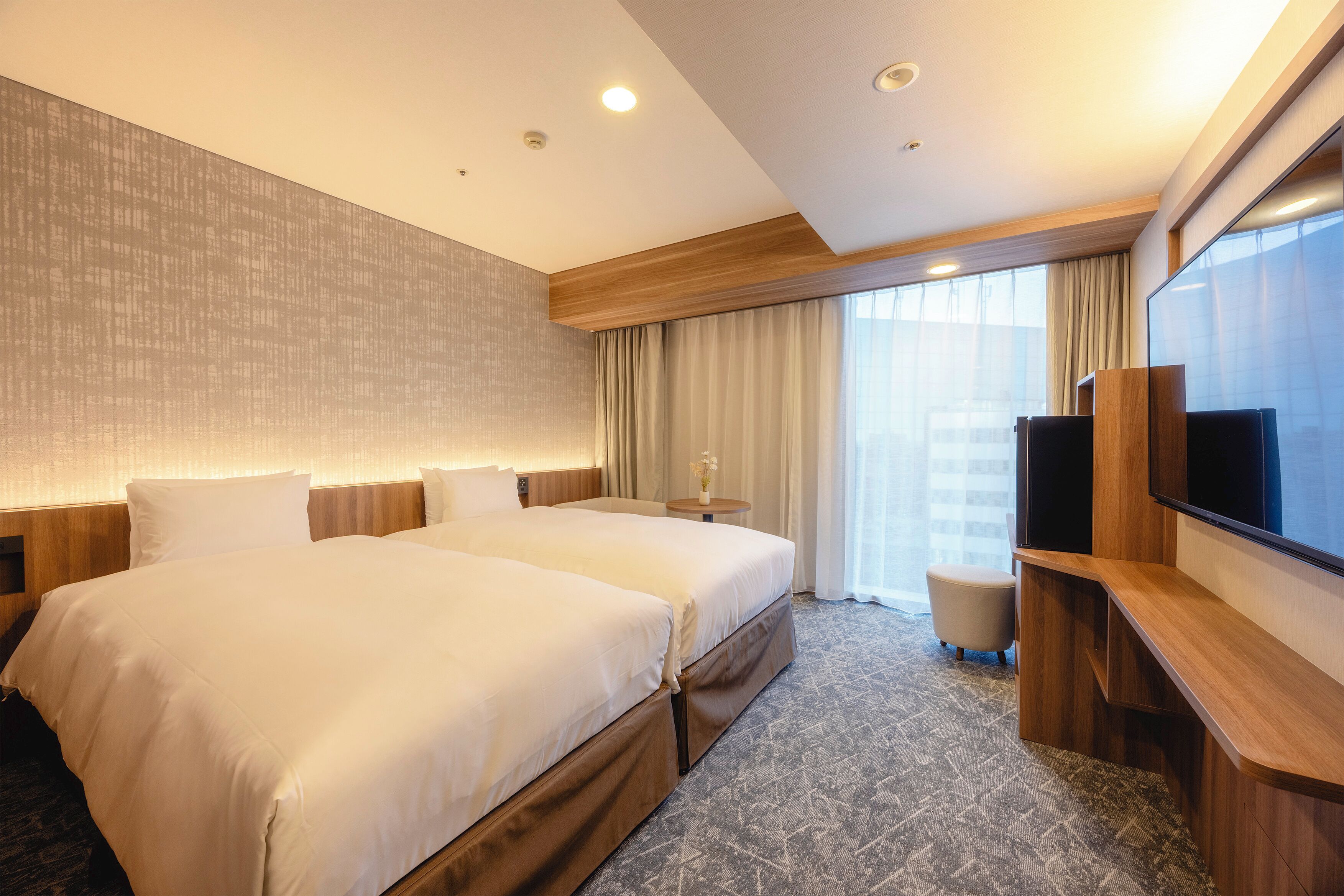 Executive Floor Twin Room, Non-Smoking | Down comforters, memory foam beds, blackout drapes, free WiFi