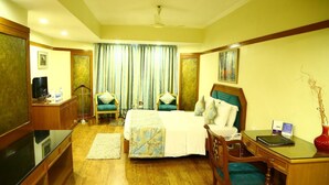 Standard Room | In-room safe, iron/ironing board, rollaway beds, free WiFi - Kences, Tirupati (Tirupati)