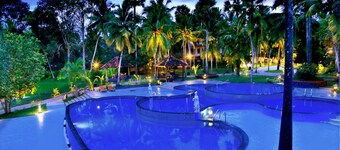 普瓦島河口 Sarovar Premiere 飯店