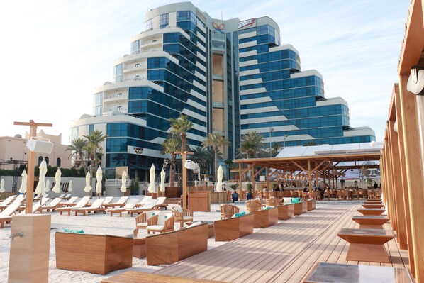 Beach bar - Elite Resort & Spa (Manama)