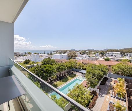 Vista desde la habitación. Oaks Nelson Bay Lure Suites