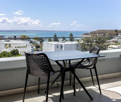 2 Bedroom Bay View | Balcony