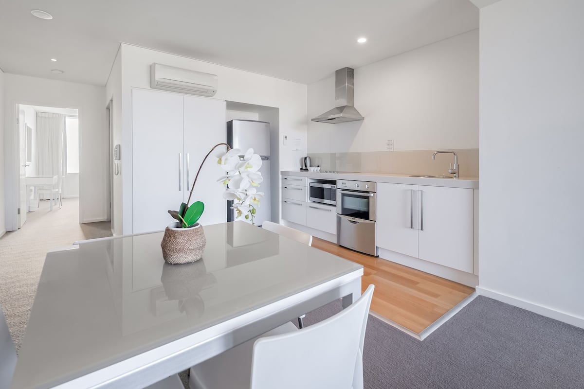 apartment, 1 bedroom | living area | flat-screen tv, dvd player