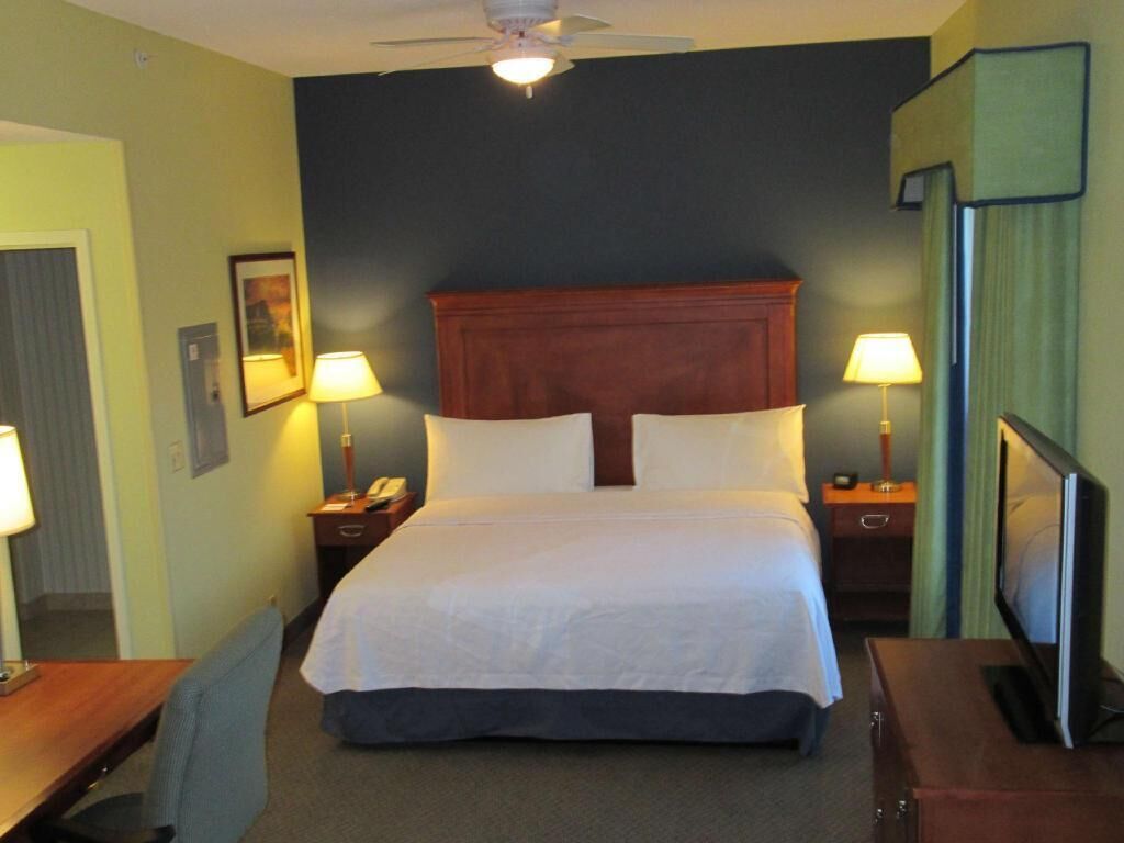 Blackout curtains, iron/ironing board, free cots/infant beds, free WiFi