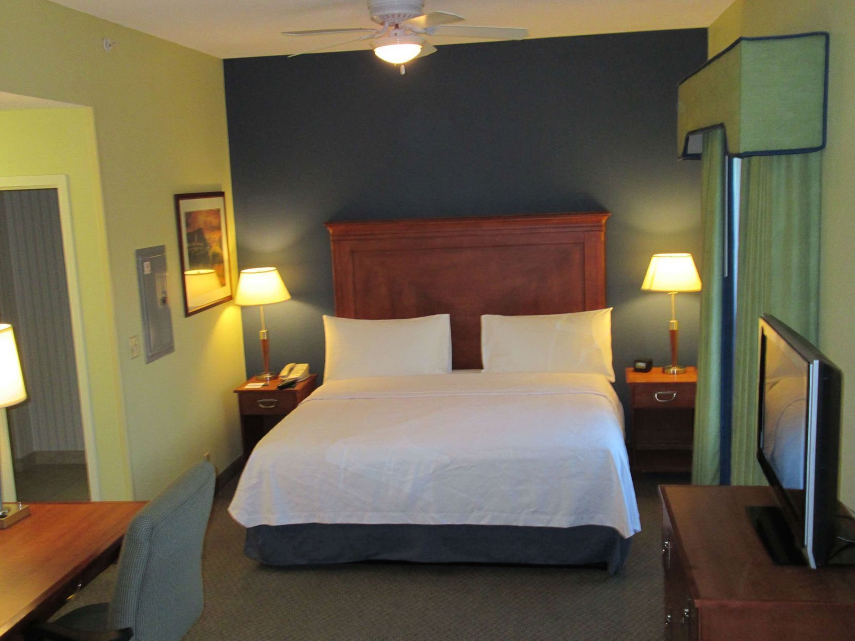 Blackout curtains, iron/ironing board, free cots/infant beds, free WiFi