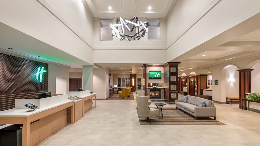 Holiday Inn Hotel & Suites Orange Park by IHG