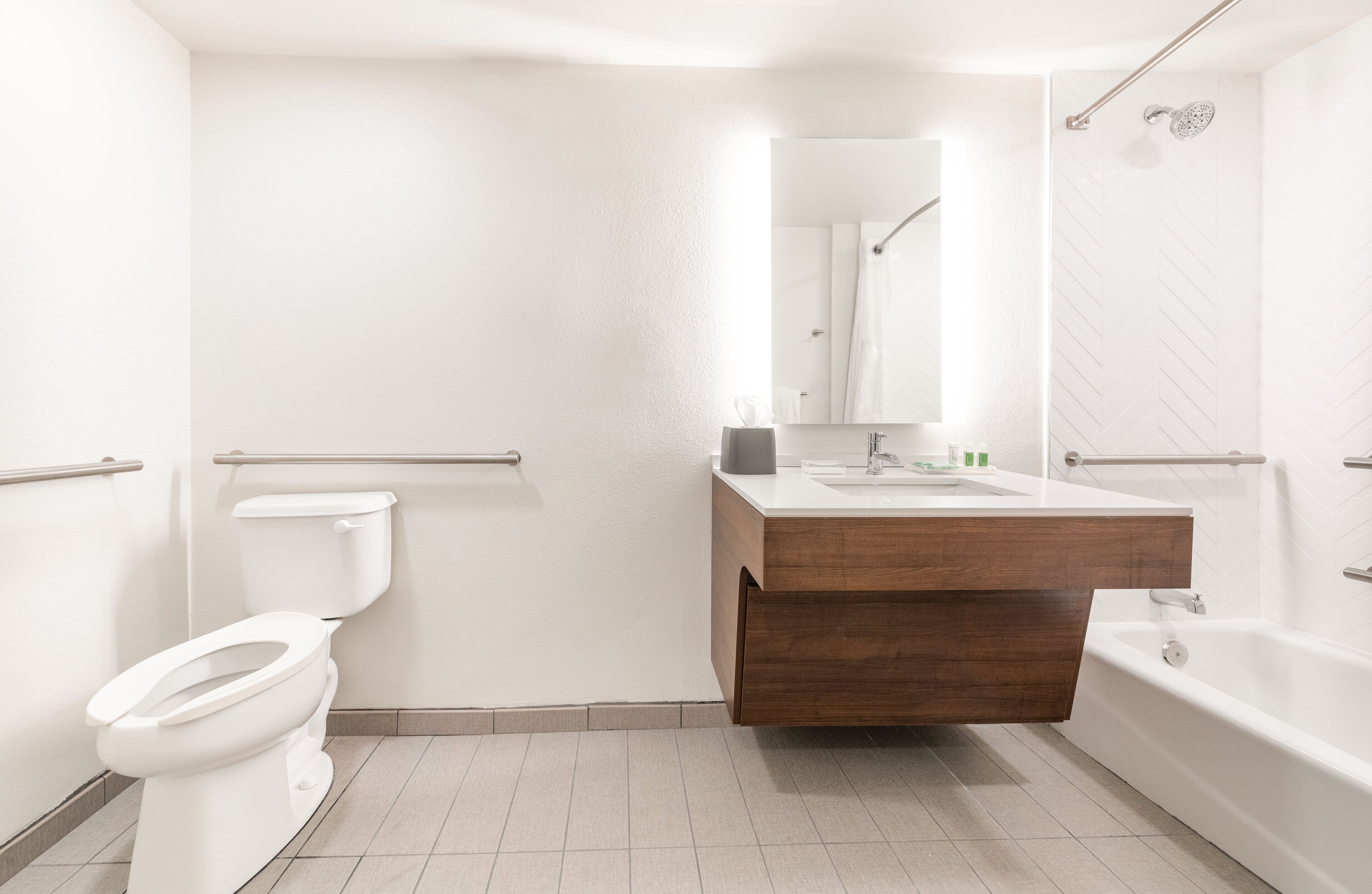 desk, iron/ironing board, free cots/infant beds, rollaway beds