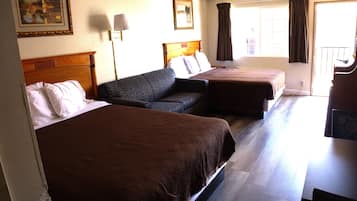 Standardzimmer, 2 Queen-Betten | Hochwertige Bettwaren, Verdunkelungsvorhänge, Bügeleisen/Bügelbrett