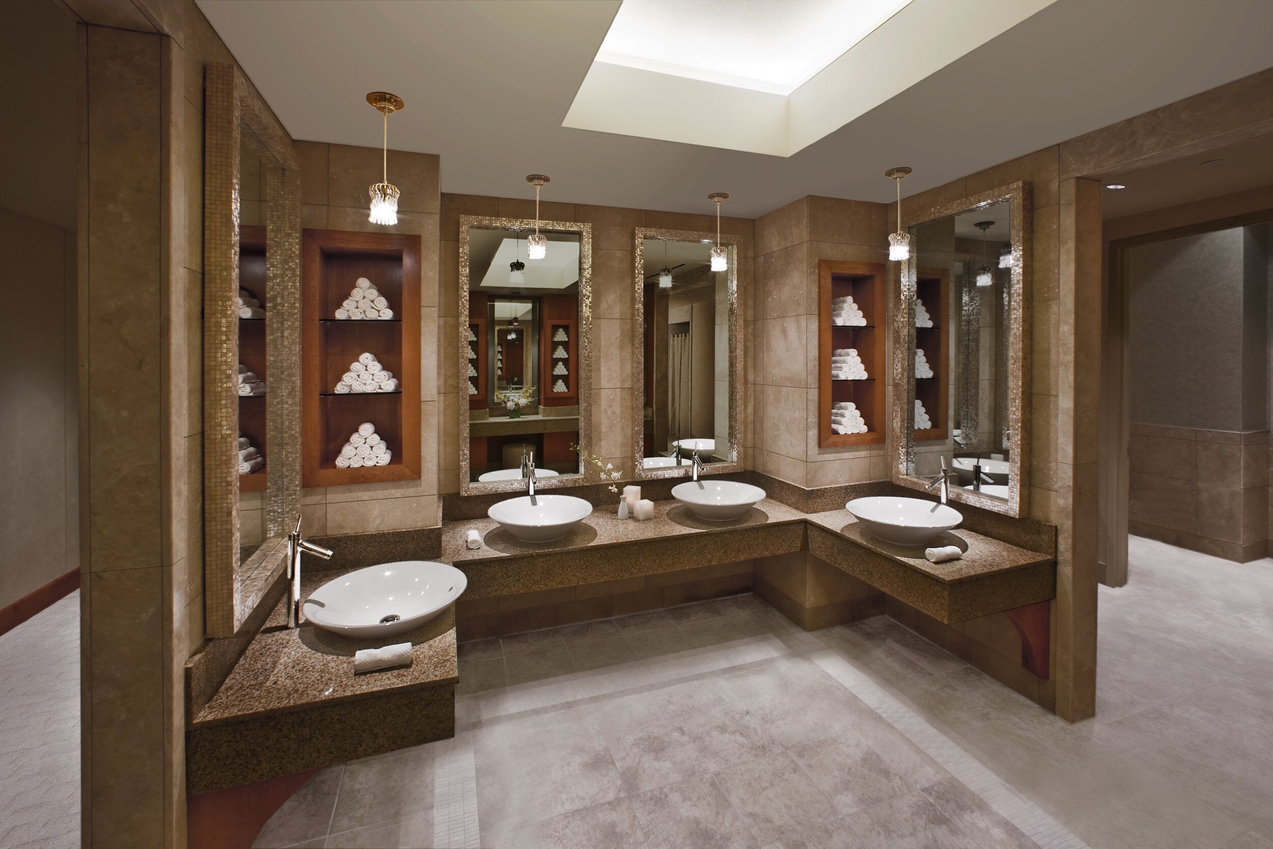 couples treatment room(s), sauna, hot tub, steam room