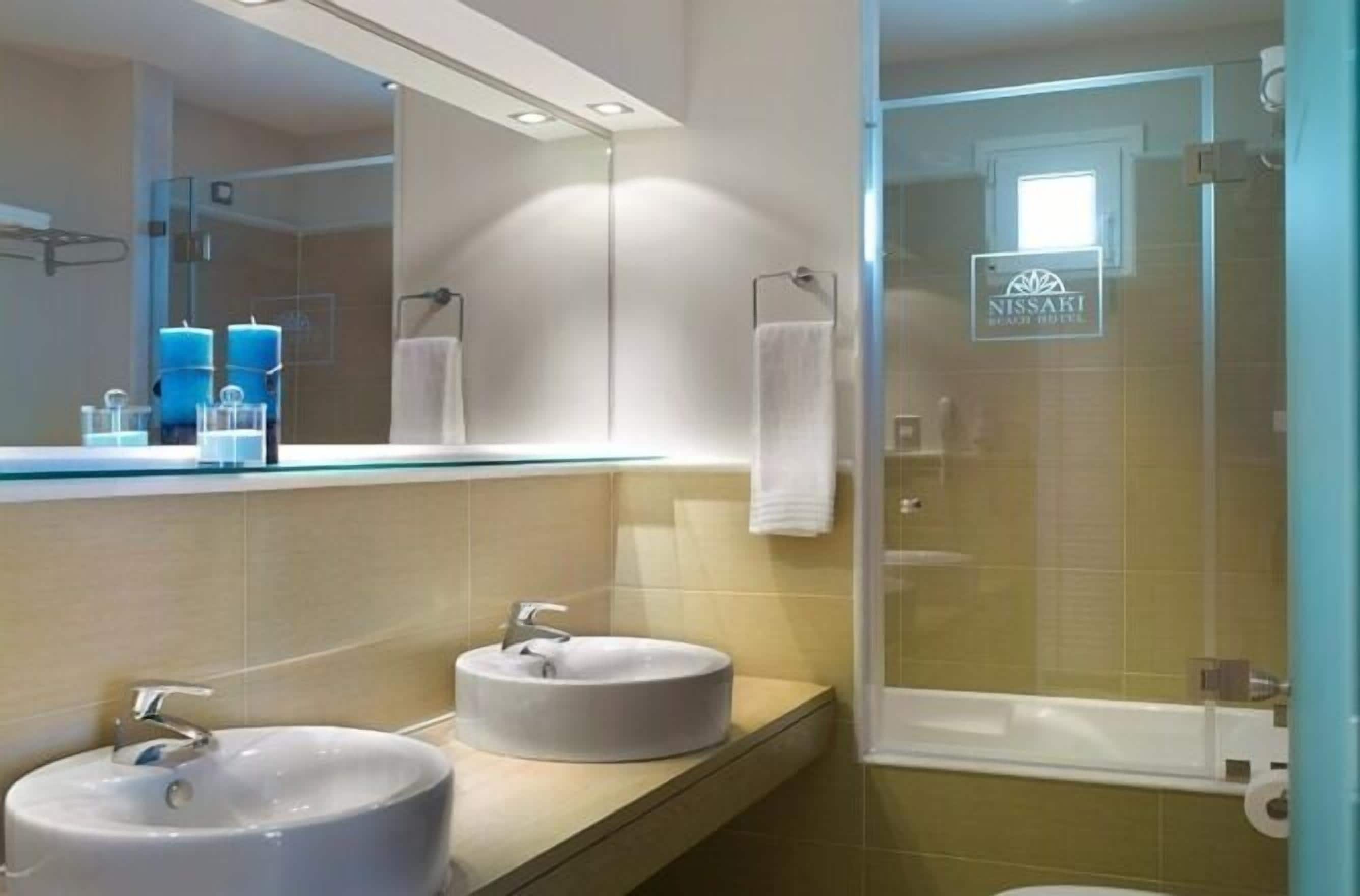 Photo - Nissaki Beach Hotel