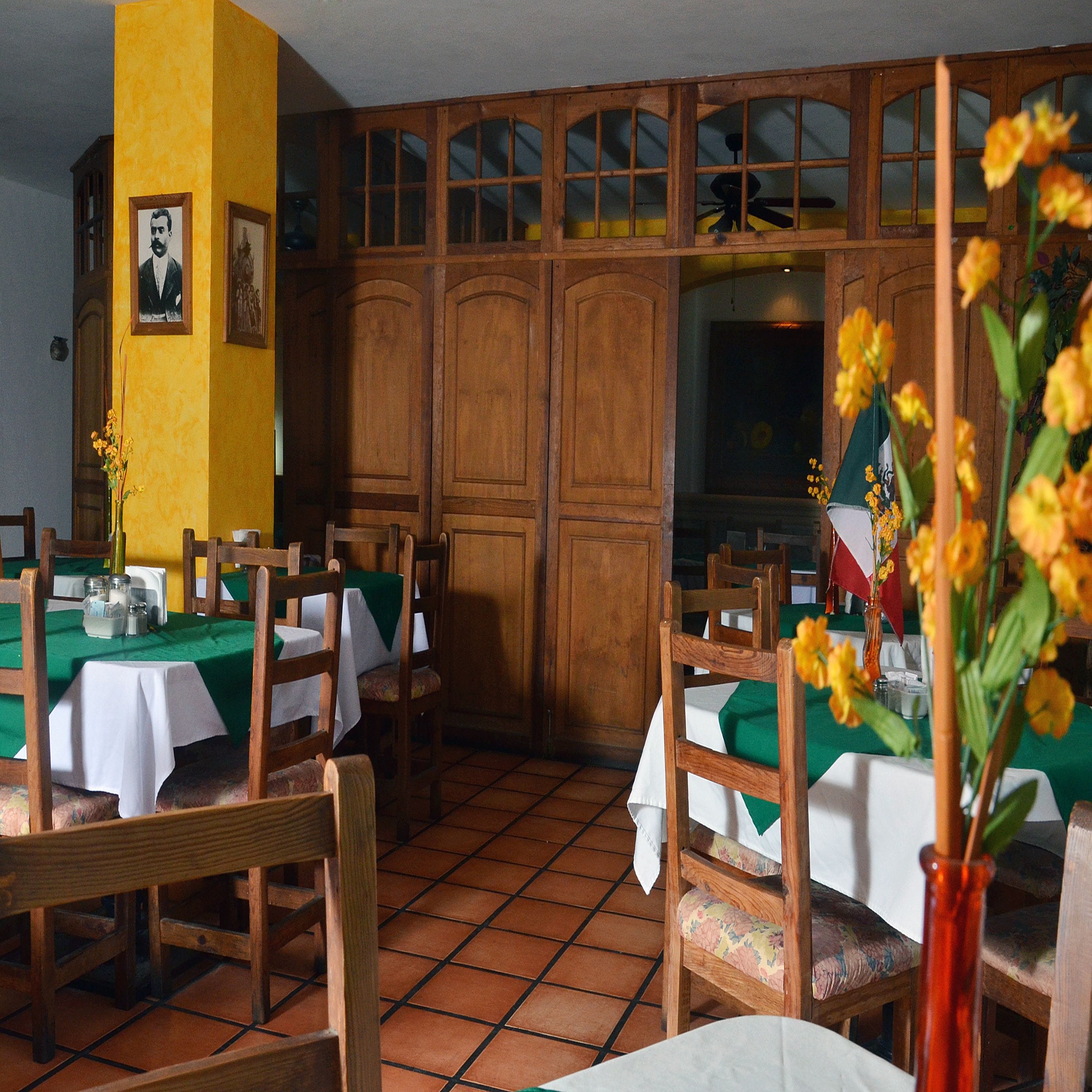 Se sirven desayunos, comidas y cenas 