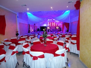 Banquet hall