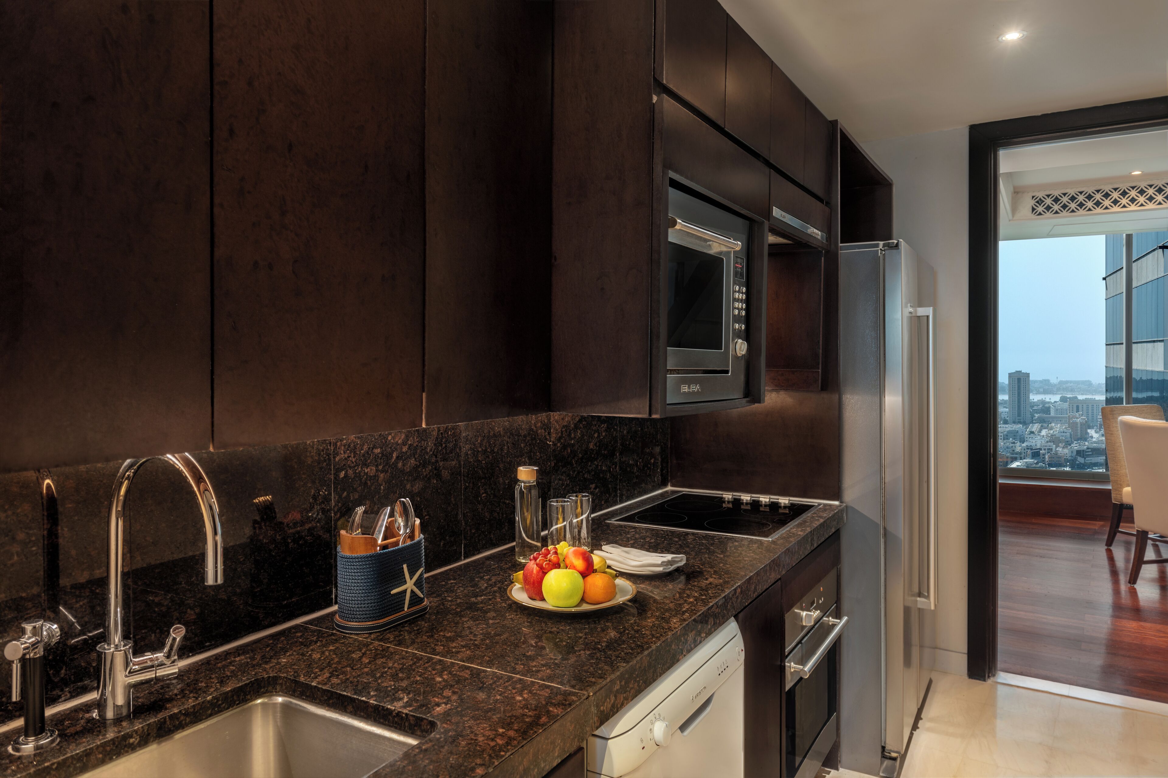 coffee/tea maker, electric kettle