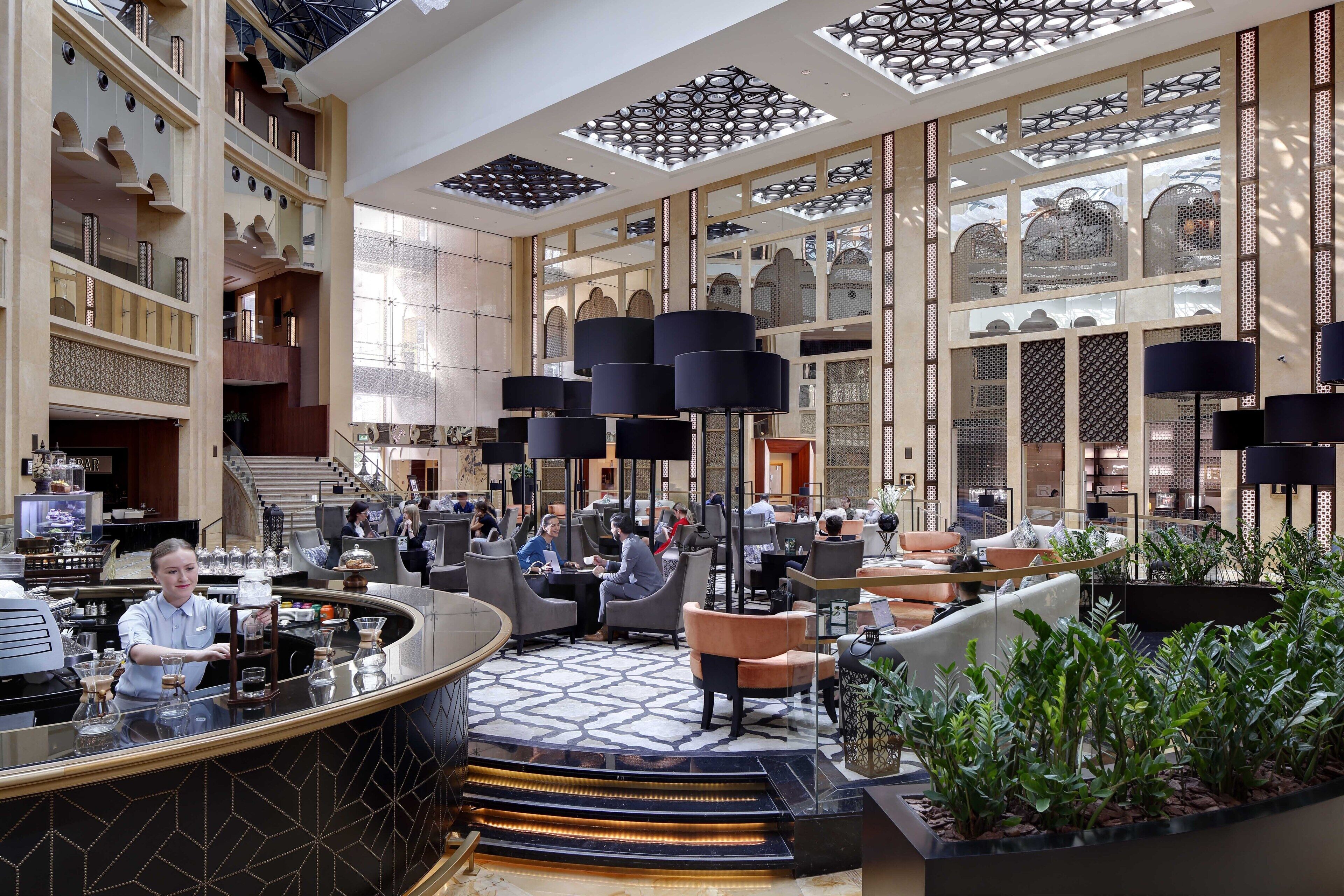 12 restaurants, breakfast, lunch, dinner served; international cuisine