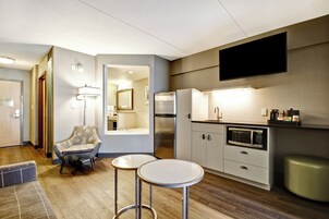 Suite, 1 Bedroom | Pool | Indoor pool