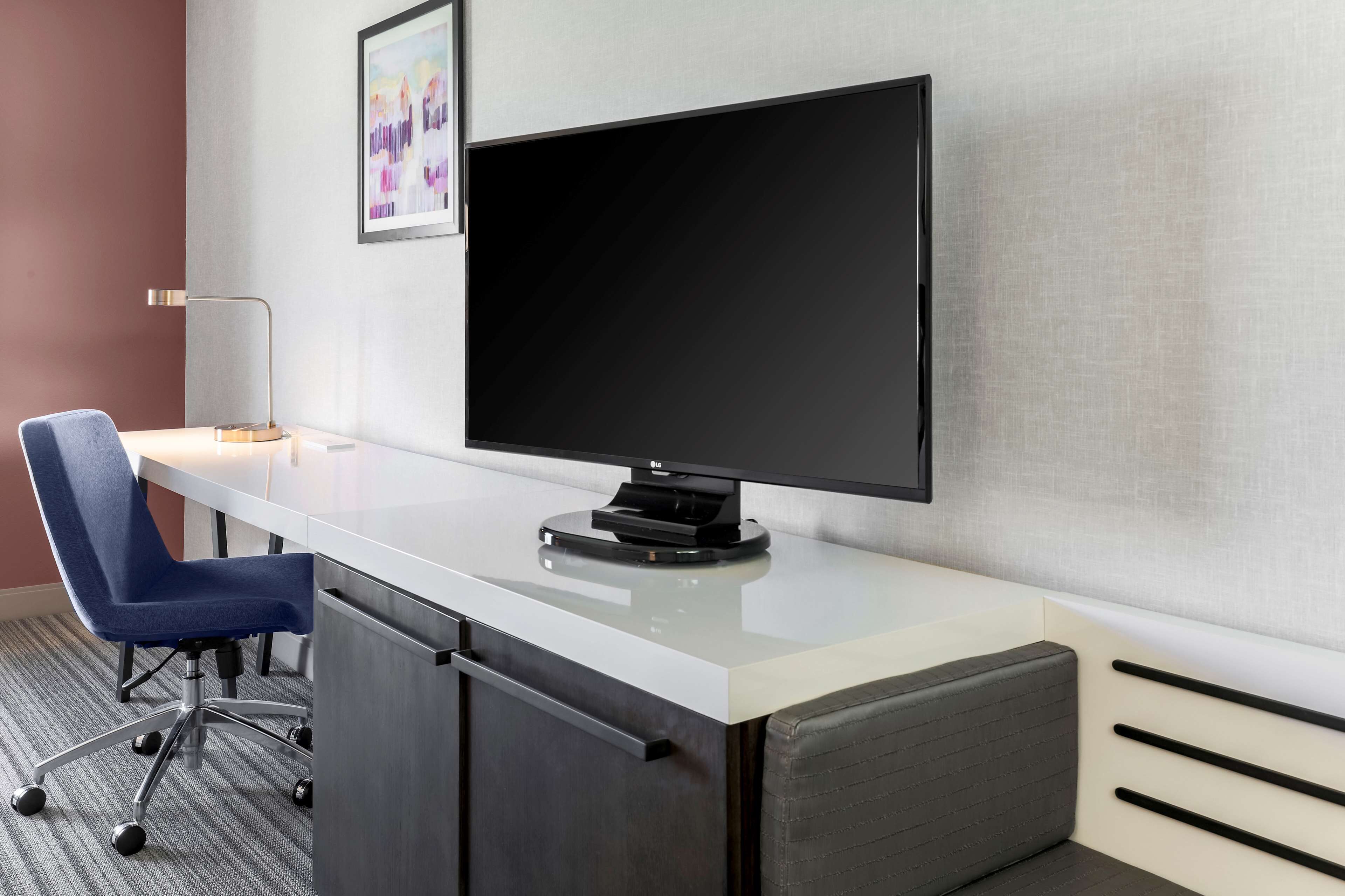 in-room safe, desk, laptop workspace, blackout curtains